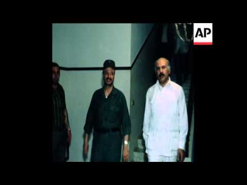 SYND 25 5 78 PLO LEADER ARAFAT AND LEBANESE PRIME MINISTER HOSS MEET 