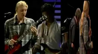 Eric Clapton & Derek Trucks "Why does love got to be so sad" Live 2007 (Multi angle) Eric Clapton & Derek Trucks "Why does love got to be so sad" Live 2007 (Multi angle)