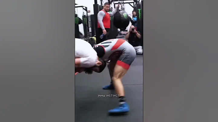 DC's Student Takes Down Islam Makhachev