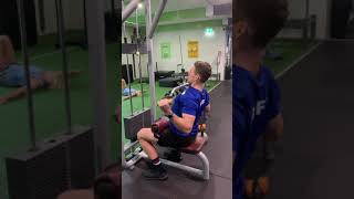 Wide Neutral Grip Lat Pulldown