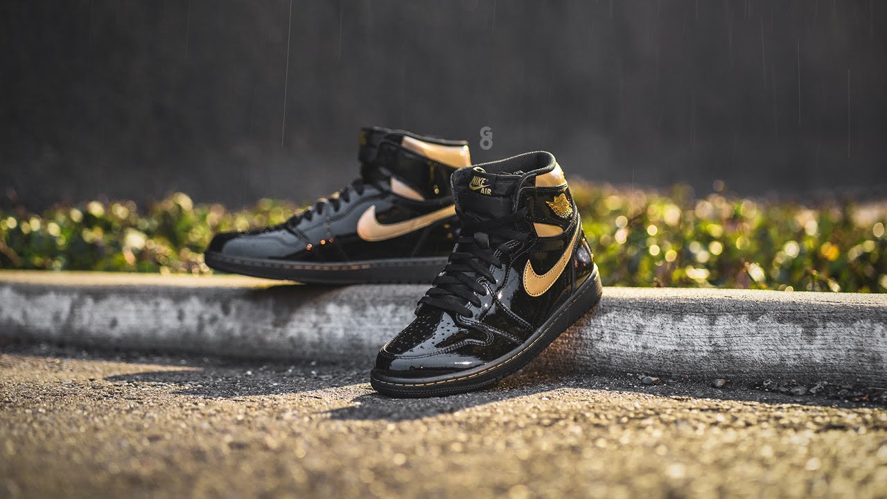 air jordan 1 black patent gold