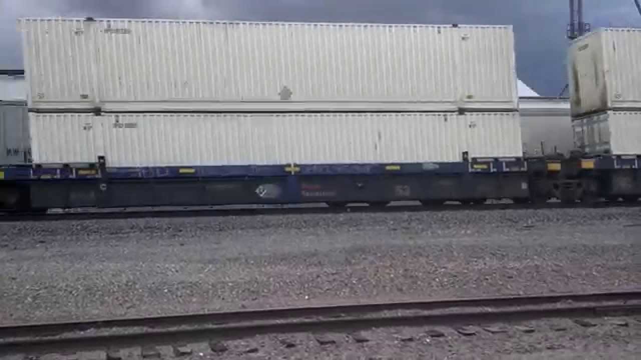 bnsf 5729 BNSF Train passing another BNSF train