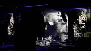 Red Hot Chili Peppers, “Under the Bridge” - live at MetLife Stadium 8/17/22