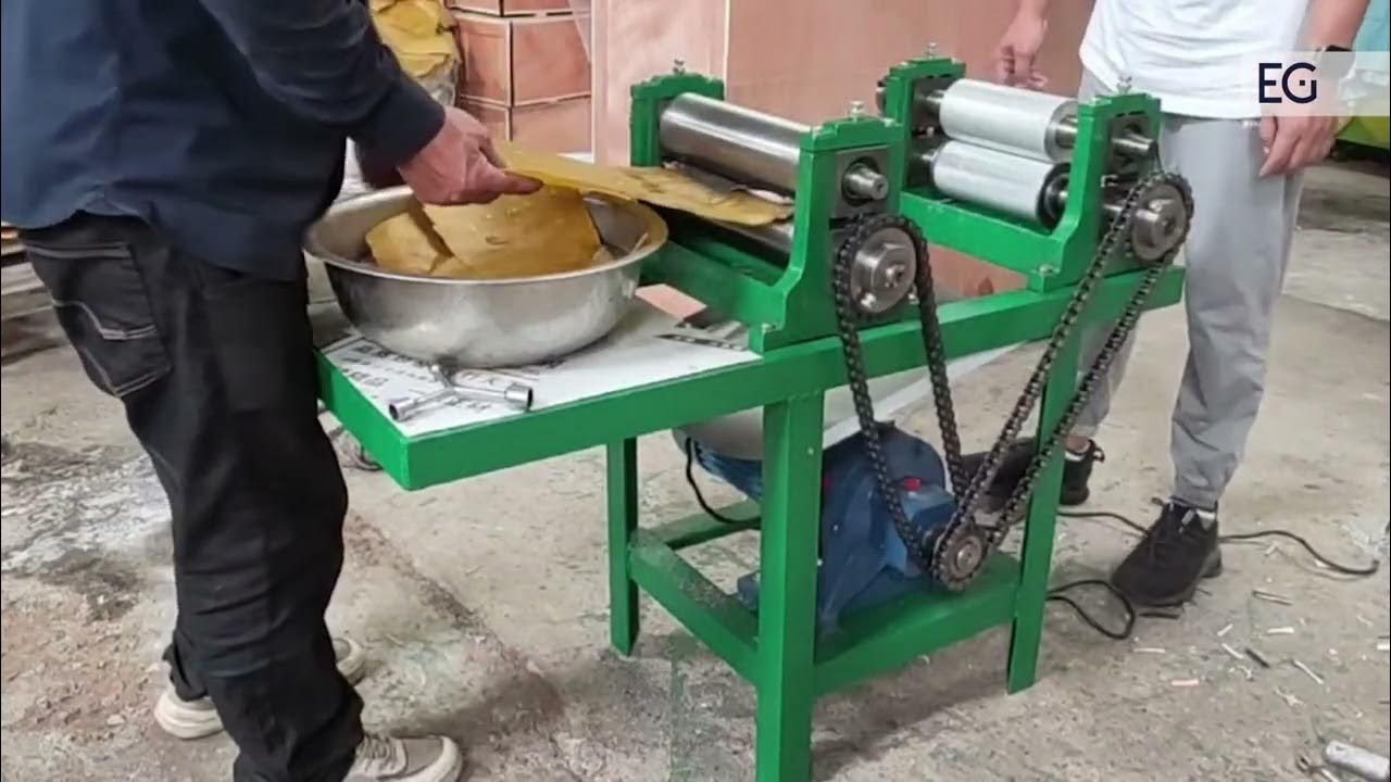 Вальцы для производства вощины и раскатки воска TYPE-310 - YouTube