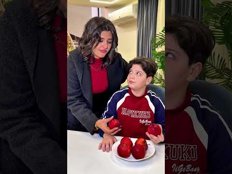 فرحت كتير بالتفاحة 2  