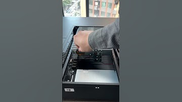 20 mobile phone boards + main control board + self-developed batch operation software