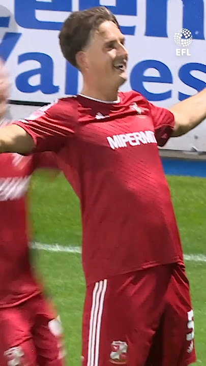 Stunning goal from Swindon’s Will Wright! 👏