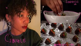 solo diaries: valentines day baking, shopping for ingredients, chocolate covered strawberries by laurensoffline  217 views 3 months ago 10 minutes, 1 second