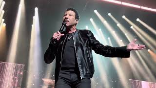 LIONEL RICHIE - FRONT ROW - VEGAS - OCTOBER 2023 - 7 SONG- 12 MIN COMPILATION! FAN INTERACTION @5:44