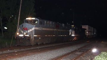 A late 23Z glides west through Piscataway with NS 8025 Monongahela leading the way!