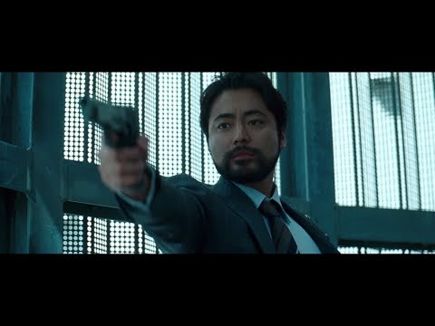 小栗旬 富士通 CM スチル画像。CM動画を再生できます。 小栗旬 富士通 CM スチル画像。CM動画を再生できます。