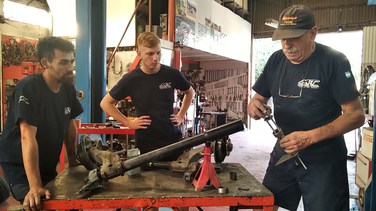 como sacar torrington del eje trasero de Renault Kangoo