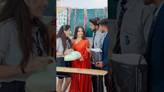 Favourite Mam ka birthday 🥳❤️‍🩹👩🏻‍🏫.. #shorts #school #love #youtubeshorts