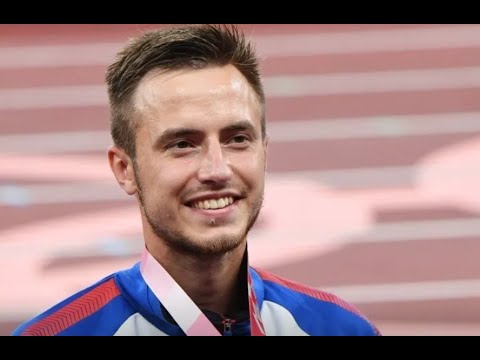 Андрей Вдовин завоевал золото в беге на 400 метров на Паралимпиаде в Токио