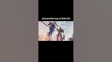 Just gaming. 🤘🏼. #apexlegends #veteran #apex #gaming #clutch #squad #fight #1v3