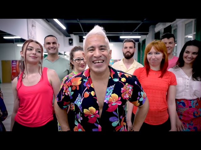 Ești pasionat de ritmuri vibrante și mișcări pline de energie? Vrei să stăpânești arta Salsei și Bachatei? Atunci Wilmar
