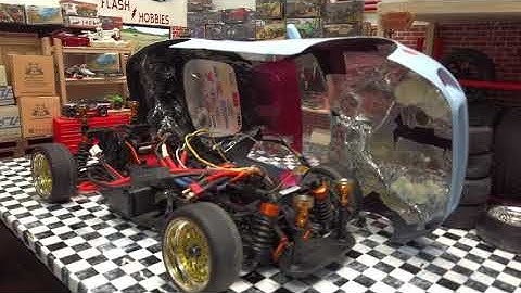 INSTALLING A DRIFT GYRO : YEAH RACING HACK SLIDER