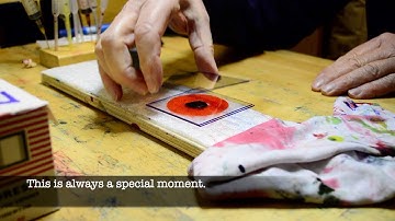 Tutorial for a liquid light show. By Sphinx Classics.