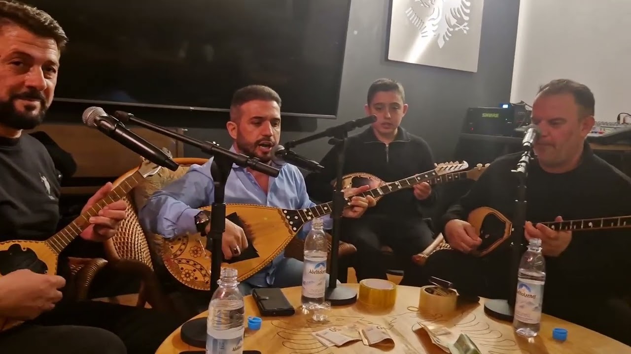 Xeni & Salih e Sami Gashi - 