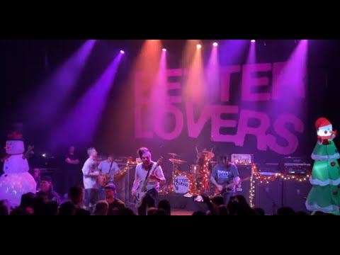 Better Lovers play new song live at their ‘BLissmas‘ event in Buffalo, NY - video posted