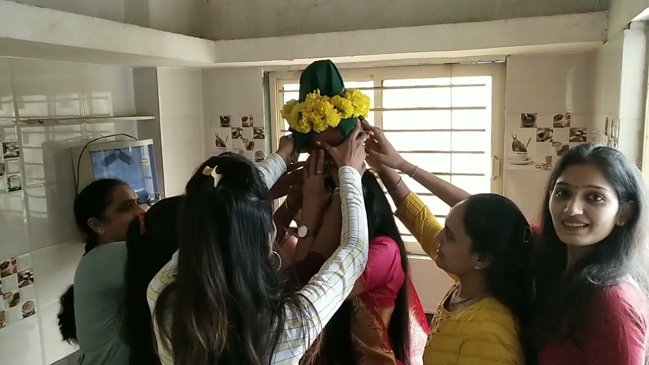 kumghado. ( kumbh pooja )
( Rajnik Vekariya Home) 😊