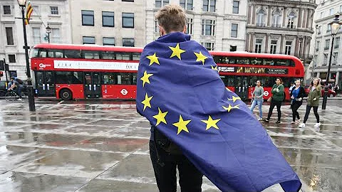 EU Summit: May outlines 'fair' offer on rights of EU citizens to stay in UK