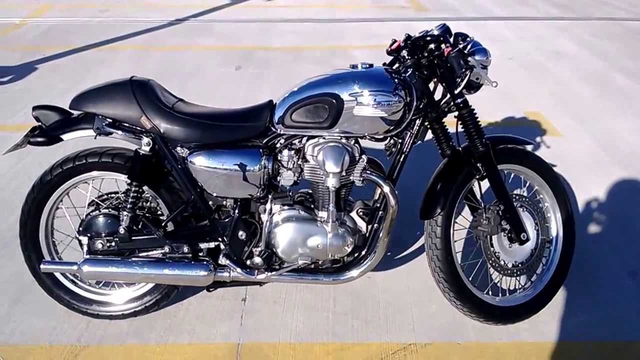 Kawasaki W650 Cafe Racer walkabout and engine sound - YouTube
