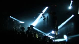 Woodkid - Run boy run percu @ Cirque Royal :. the Golden Age Tour