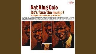 Video thumbnail of "Nat King Cole - When My Sugar Walks Down The Street"