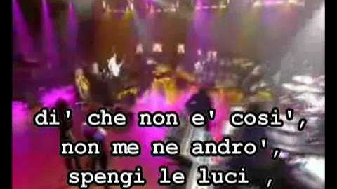 Avril Lavigne-All The Small Things (Blink 182 cover) tradotto in italiano