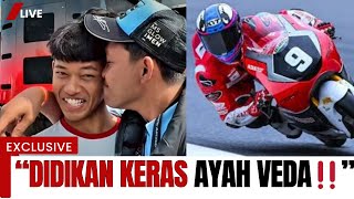 Download Lagu 💥 “KALAHKAN SEMUA LAWAN‼️ Pesan Ayah Veda yang Bikin Dunia Terdiam!” MP3 Download Lagu 💥 “KALAHKAN SEMUA LAWAN‼️ Pesan Ayah Veda yang Bikin Dunia Terdiam!” MP3