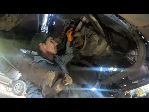 Kenworth T800 clutch job.