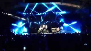blink-182 - Violence (Live HD in Melbourne 2013)
