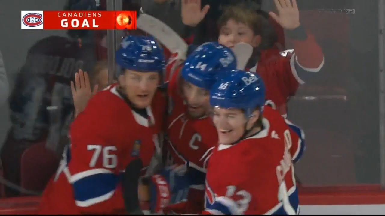 Nick Suzuki profite du bon boulot de Zachary Bolduc pour réduire l’écart à un but