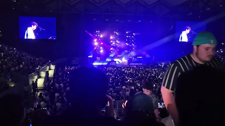 Charlie Puth - Encore - I'll Be There For You / See You Again (RIP Matthew Perry)