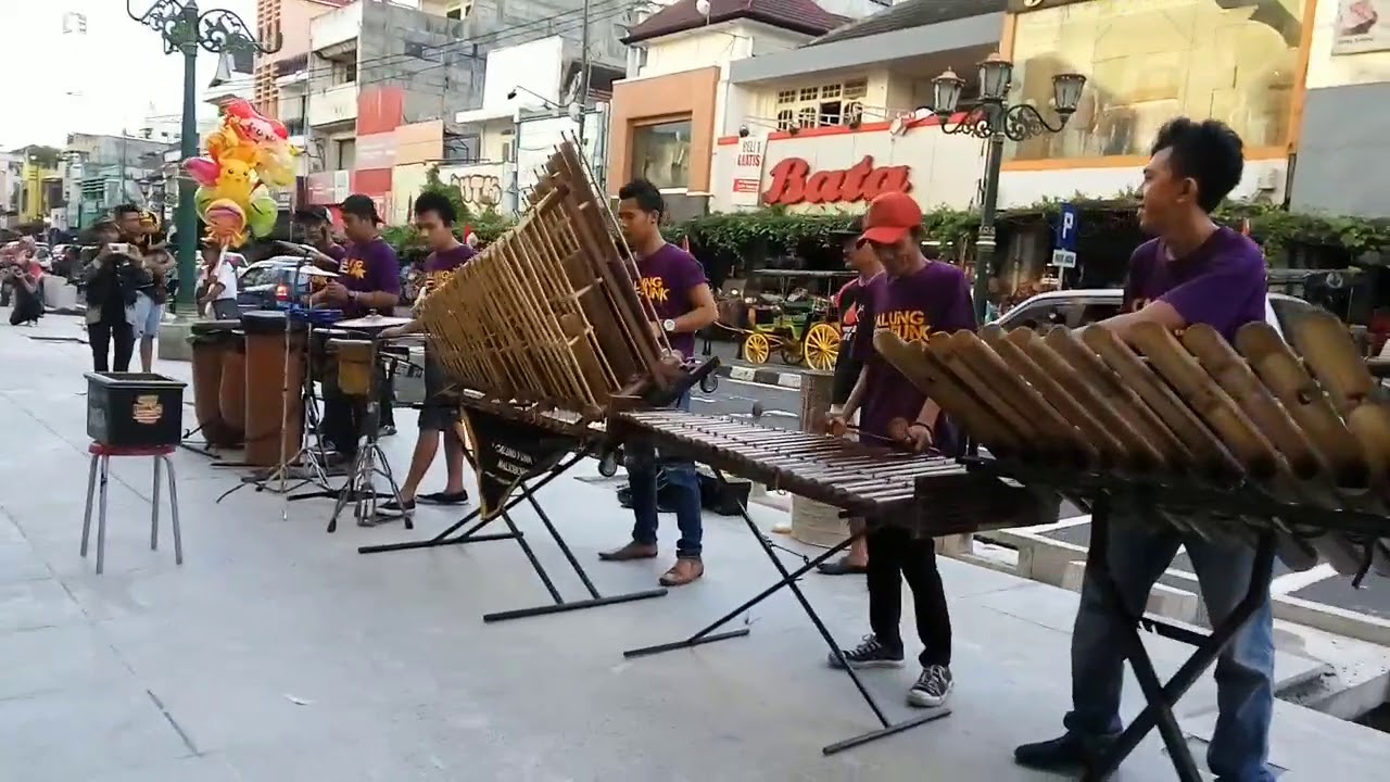 Angklung Jogja Kreatif - YouTube