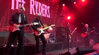 Reef Break - THE RYDERS live at sea chords