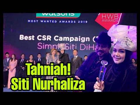 siti-nurhaliza-extravaganza-sewaktu-menerima-best-csr-campaign-(beauty)-simplysiti