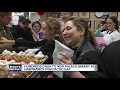 Hundreds dash to new palace bakery in hamtramck for paczki day