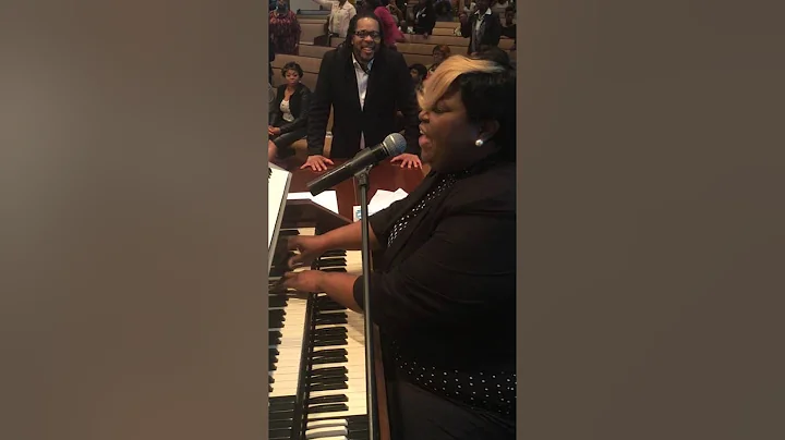 Shellea Wade is soooo amazing, singing "Just anoth...