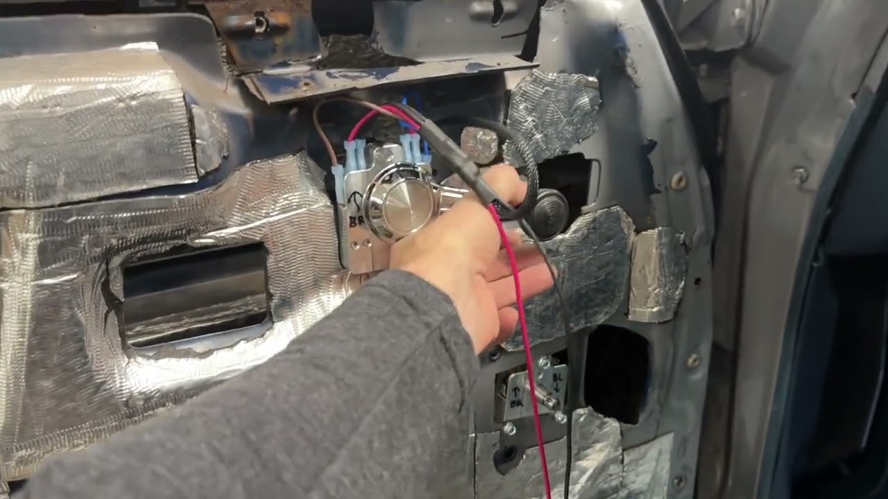 One Piece Products Widow and Nu-Relics Crank Handle Switches Install on 1970 El Camino