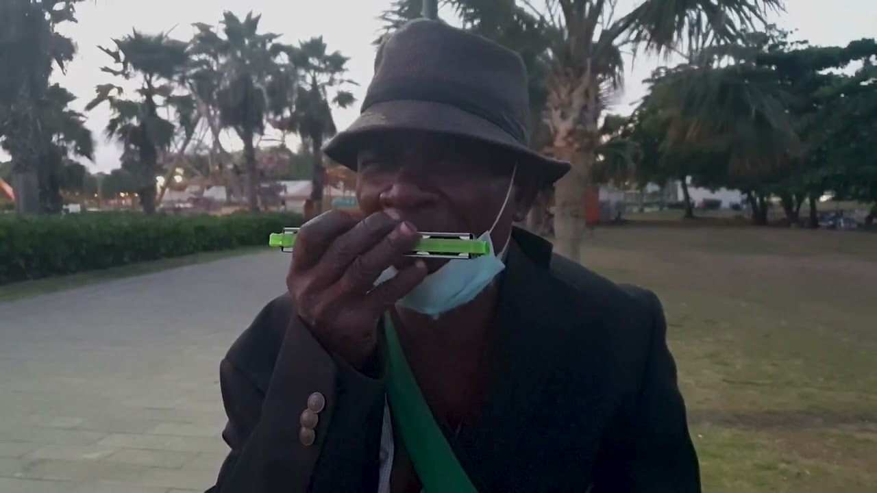 Radio Ñema POPULAR  desde Plaza Juan Barón