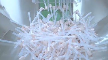 Renfan automatic linear servo piston filling machine and rotary pump           常州仁帆全自动伺服旋转泵旋盖机