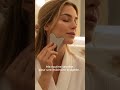 Le secret d'une peau parfaite et d'une jawline sculptée à Paris... ✨💆🏼♀️`