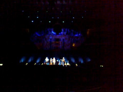 Come back Woody Guthrie to sing with Joan Baez at Royal Albert Hall 08