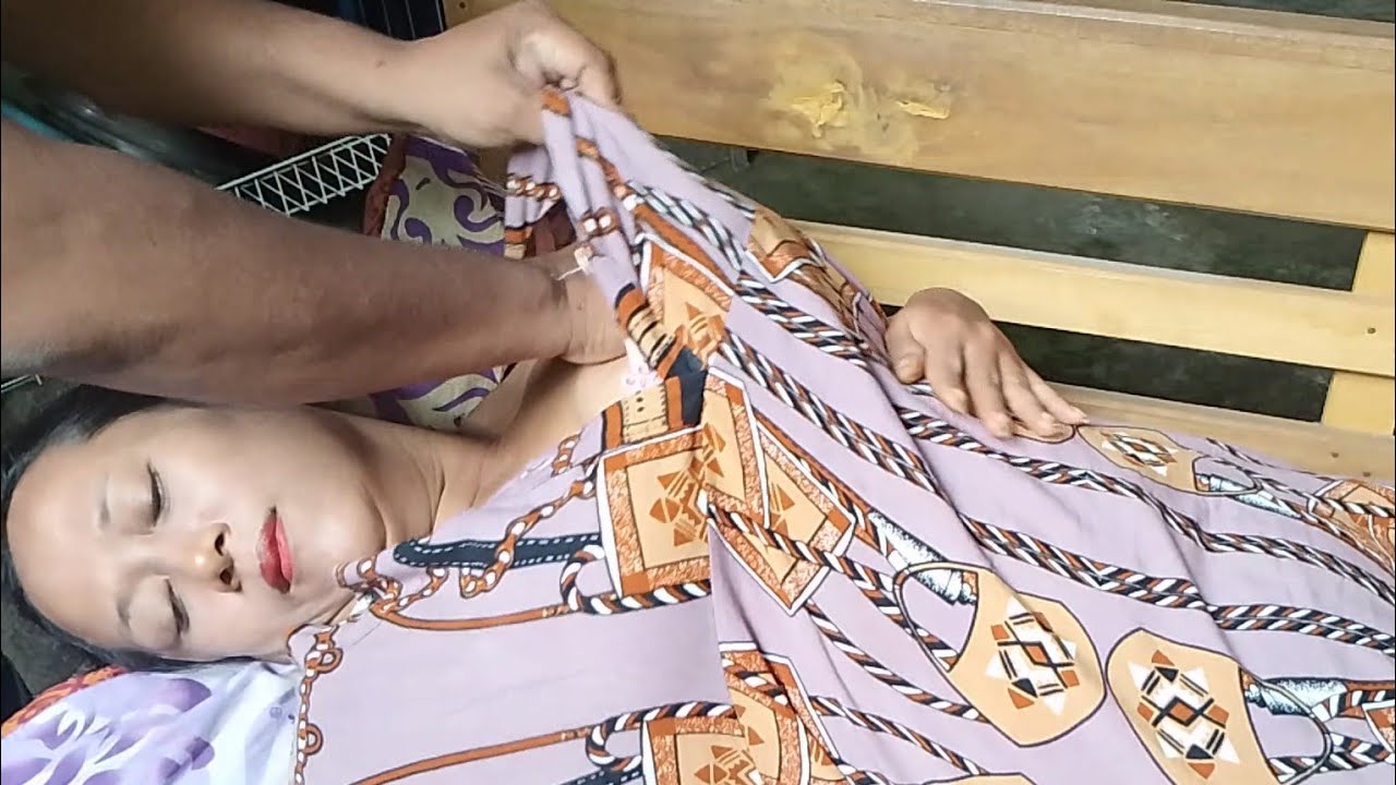 Begini jadinya Ketika badan lelah dan tukang pijatnya adalah Kakak iparku 