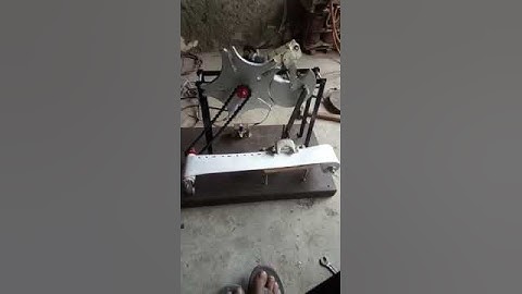 Geneva Mechanism based Automatic paper punchng machine B tech Mechanical final year project