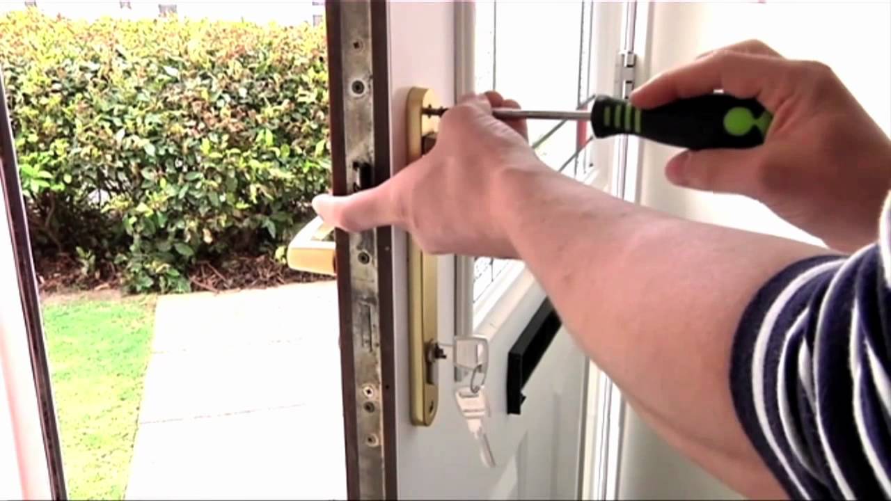 How to Change a Door Lock to a Yale Anti-Snap Euro Profile Cylinder ...