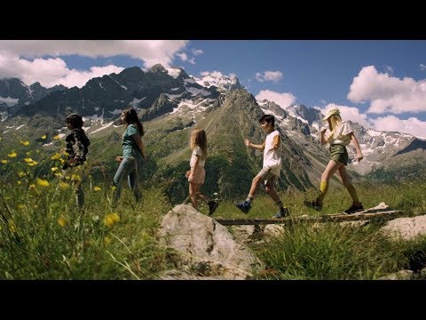 Vidéo: Est-ce que l'échappement de l'aigle hurlant est fort ?