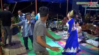 Kaca Panon Riben... Sinden Iroh.. jaipong Satria music live Desaesa Blandongan